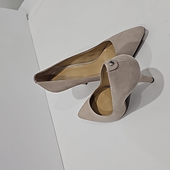 Michael Michael Kors Pump Nude, Size 10 Flex Suede Cement beige - Picture 11 of 14
